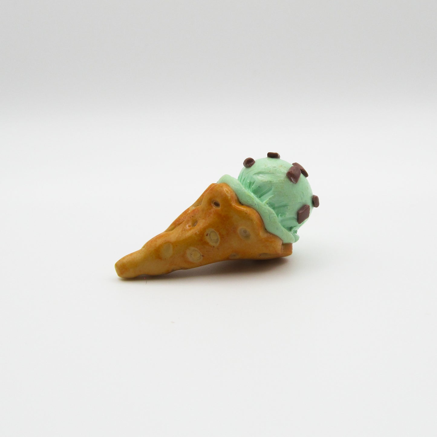 Single Scoop Magnet